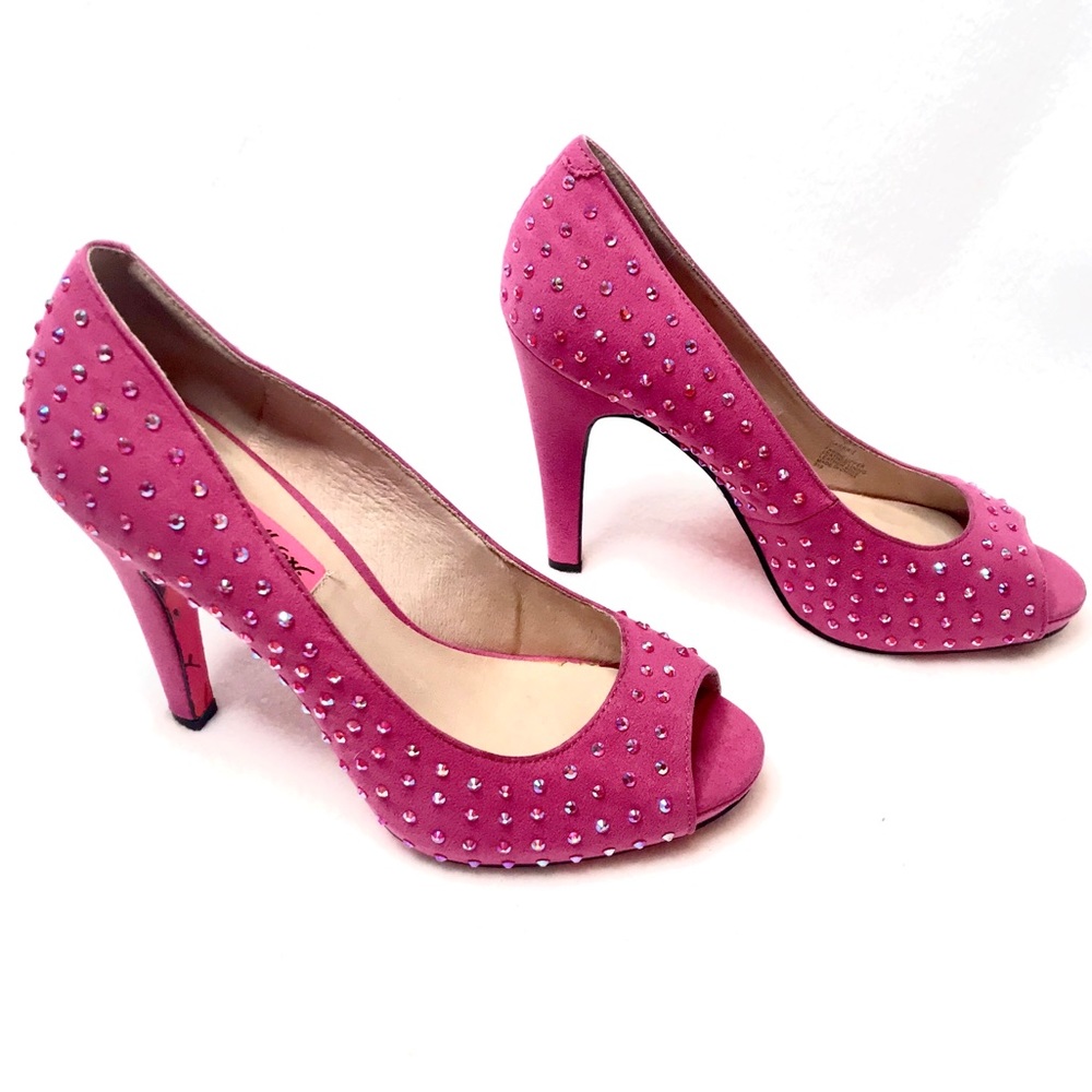 Betsey Johnson Suede HOT PINK “Carrie” Heel